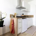 Apartament De L'orangerie, Rives De *