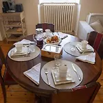 Apartament De L'orangerie, Rives De