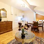 Apartment De L'orangerie, Rives De