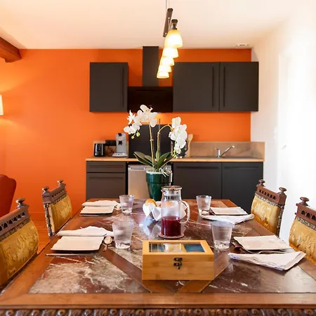 De L'orangerie Apartment