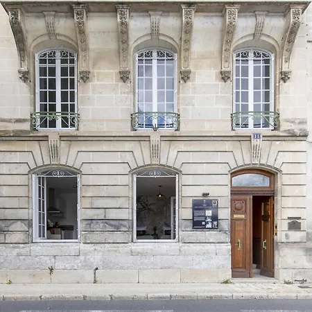 De L'orangerie, Rives De *