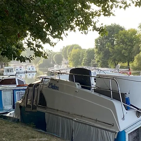 De L'orangerie Apartment Jarnac